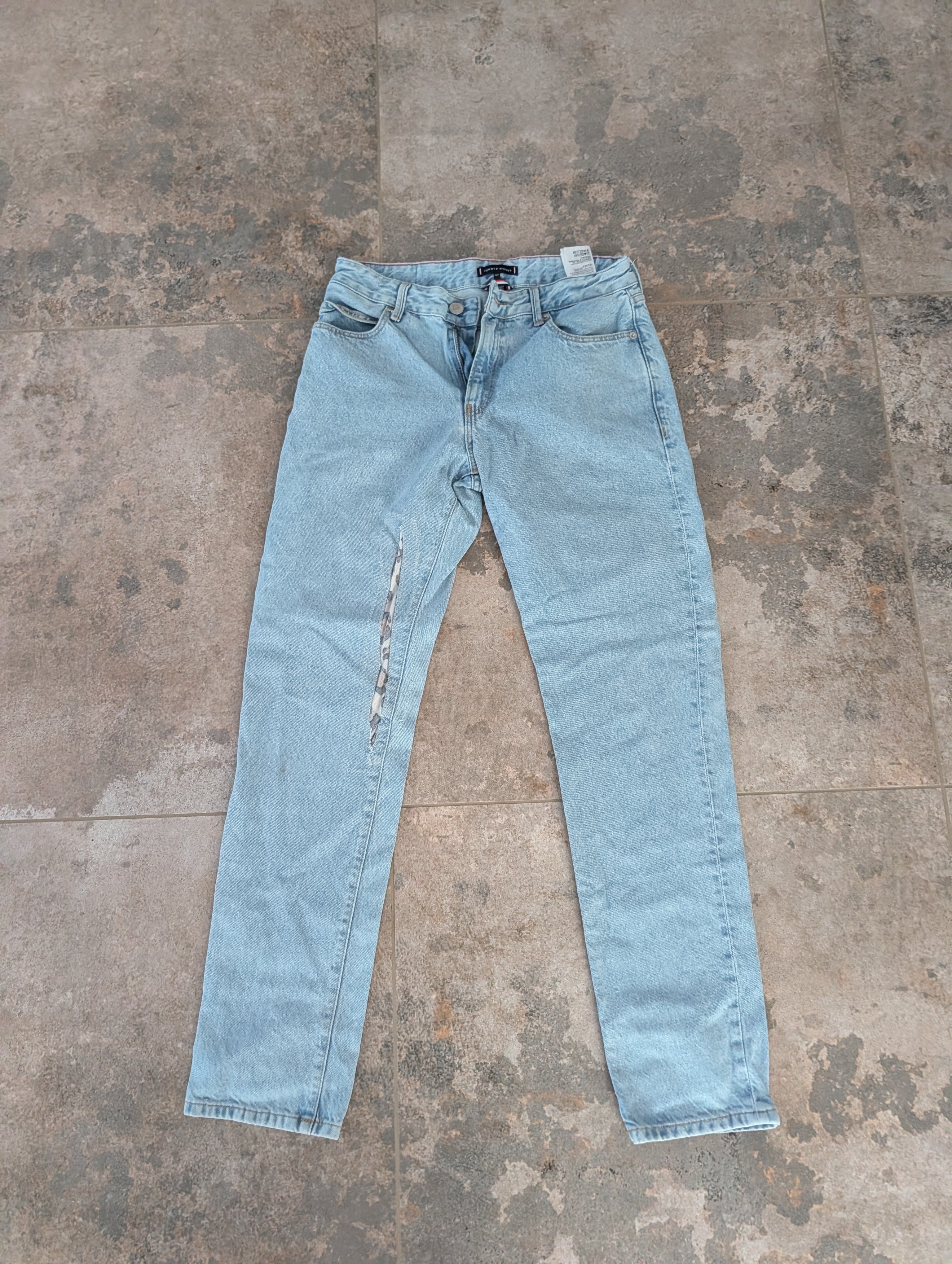 Tommy Hilfiger 164 Spodnie - przód