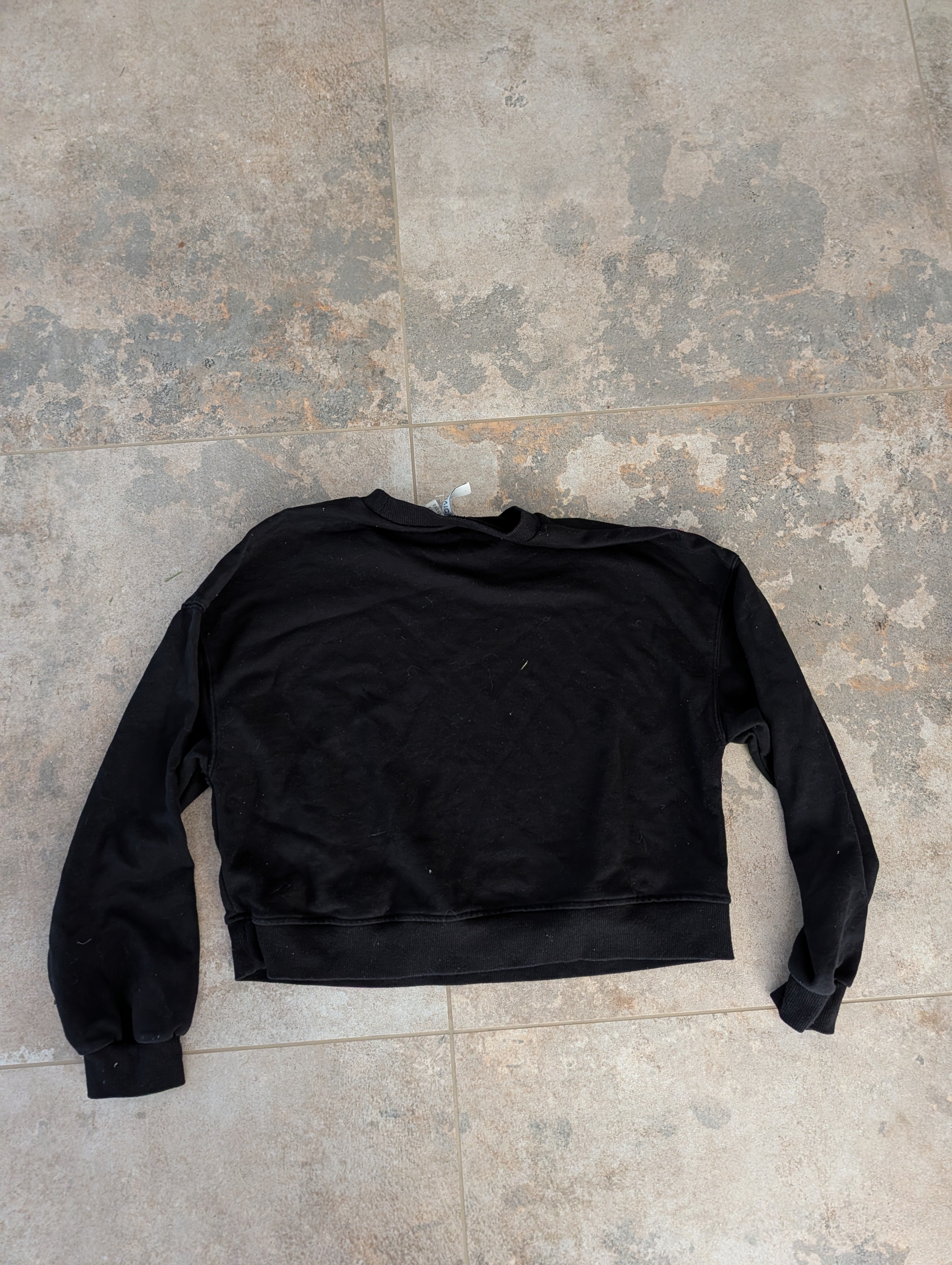 Divided S Bluza Crop Czarna - tył